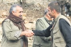 Murat Karayılan'la &ccedil;ekilmiş fotoğrafları ortaya &ccedil;ıktı