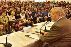 Prof.Dr. Ortaylı: 'Birlikte kahvaltı edemeyecekseniz &ccedil;ocuk doğurmayın'