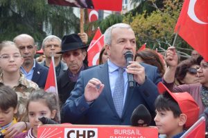 CHP Bursa İl Başkanı &Ouml;zdemir: "Egemenlik milletindir, &ouml;yle de kalacaktır"