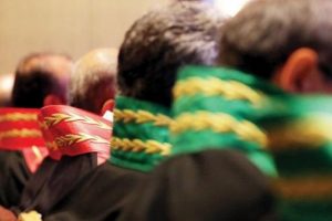 3. Ağır Ceza Mahkemesi hakimi r&uuml;şvetten tutuklandı