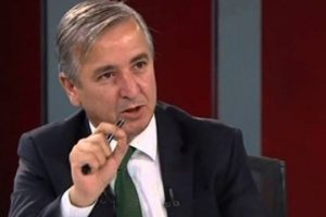 AKP'li &Uuml;nal: "Manyak" dediğiniz bu insanların ateşi &uuml;flemekle s&ouml;nmez, biz 'dava delisi'yiz!