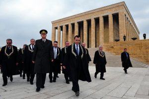 AYM'nin kuruluşunun 55. yılında Anıtkabir ziyareti