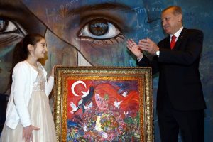 K&uuml;&ccedil;&uuml;k Dilara'dan Cumhurbaşkanı Erdoğan'a anlamlı hediye