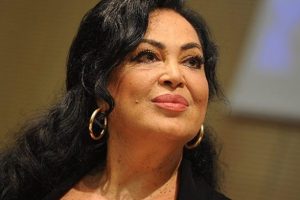 T&uuml;rkan Şoray'ın ikinci b&ouml;breğinde de aynı hastalık g&ouml;r&uuml;ld&uuml;!
