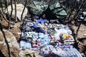 Ter&ouml;ristlerin deposu bulundu, patlayıcı d&uuml;zenekleri &ccedil;ıktı