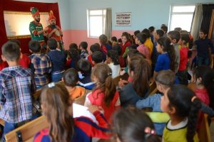 Bursa Yıldırım'dan Siirt'e kardeşlik k&ouml;pr&uuml;s&uuml;