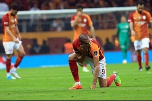 Galatasaray'ı bekleyen b&uuml;y&uuml;k tehlike!