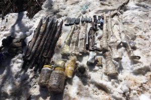 PKK'nın m&uuml;himmat deposu ele ge&ccedil;irildi