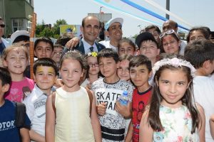 Eruhlu &ccedil;ocuklar Bursa'da k&uuml;lt&uuml;r sanat etkinlikleriyle buluştu