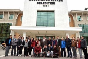Bursa'da &uuml;niversitelilerden turizm gezisi