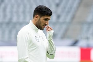 Liverpoollu Emre Manchester derbisinde City'yi destekliyor