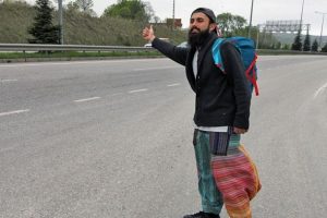 Otostopla 5 yılda 21 &uuml;lke gezdi