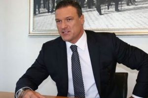 Bursaspor'da Alpay &Ouml;zalan iddiası