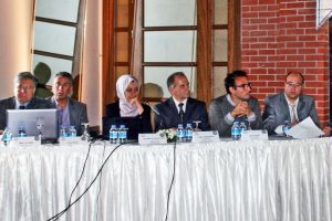 Bursa Mudanya'da, Nil&uuml;fer &ccedil;ayındaki kirlilik tartışıldı