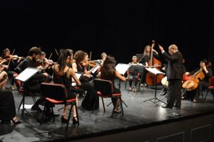 Nil&uuml;fer Oda Orkestrası'ndan Bursalılara m&uuml;zik ziyafeti