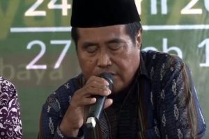 &Uuml;nl&uuml; hafız canlı yayında hayatını kaybetti