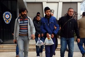Bursa'da uyuşturucu cinayetinin sanıkları hakim karşısında