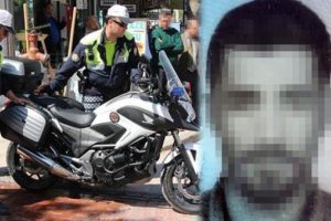 Ceza yazan trafik polisinin motorunu yakmaya &ccedil;alıştı!