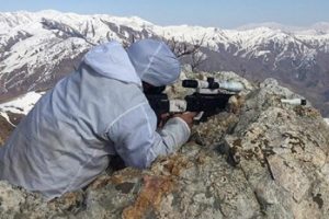Erzurum'da &ccedil;atışma &ccedil;ıktı! 3 asker yaralı