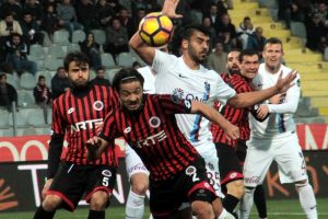 Trabzonspor ile Gen&ccedil;lerbirliği 79. randevuda