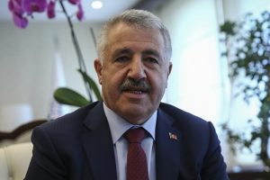 Arslan: 'Bak&uuml;-Tiflis-Kars Demiryolu Haziran sonu hizmete girecek'