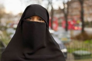 Almanya'da burka yasağı tasarısına onay geldi!