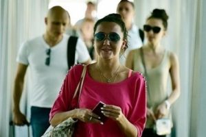 T&uuml;rkiye'ye gelen turist sayısı martta y&uuml;zde 4 d&uuml;şt&uuml;