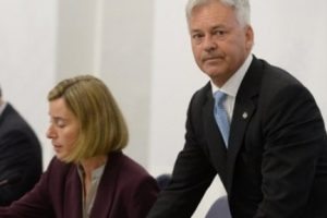 AB &uuml;lkeleri T&uuml;rkiye konusunda ikiye b&ouml;l&uuml;nd&uuml;