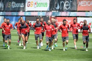 Galatasaray'da Bursaspor ma&ccedil;ı hazırlıkları s&uuml;r&uuml;yor