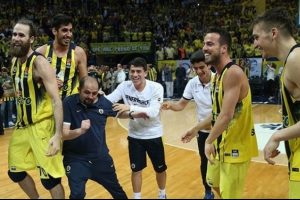 Final-Four biletleri servet değerinde