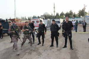 Şanlıurfa'da alacak verecek kavgası: 10 yaralı