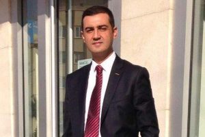 M&uuml;şterilerinin hesabını boşaltan banka &ccedil;alışanı tutuklandı