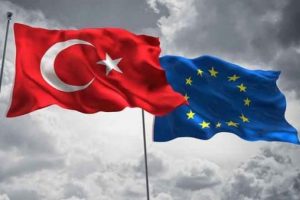 Avrupa Birliği: T&uuml;rkiye istiyorsa kapı a&ccedil;ık