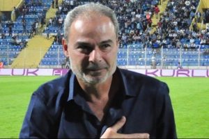 İpekoğlu'ndan istifa kararı