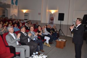 Bursa Gemlik'te Avni Anıl'a saygı gecesi