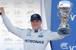 Rusya'da zirve Valtteri Bottas'ın