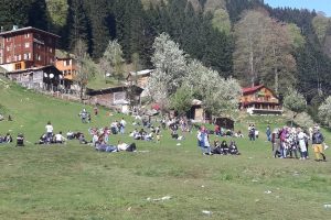 Ayder yaylası yaz turizmi sezonunu a&ccedil;tı