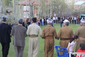 Hakkarili plastik cerrahın d&uuml;ğ&uuml;n&uuml;ne Irak ve İran'dan yoğun ilgi