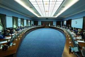 Ak Parti MYK 3 saat 20 dakika s&uuml;rd&uuml;
