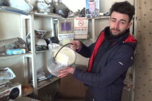 Babasının 40 yıllık mesleğine el attı