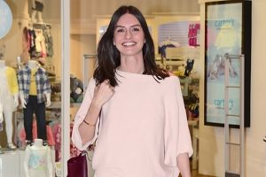 Yasemin &Ouml;zilhan'dan mağaza denetlemesi