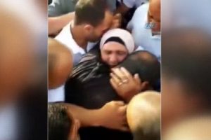 16 yıl sonra biten esaretten sonra duygusal anlar
