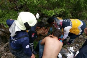 ATV ile u&ccedil;uruma yuvarlanan &uuml;niversite &ouml;ğrencisi ağır yaralandı