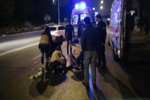 Aracın &ccedil;arptığı yaya ağır yaralandı