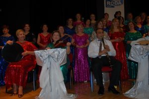 Bursa Nil&uuml;fer Kadın Korosu'ndan Gemlik'te keyifli gece