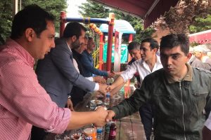 Bursa'nın G&uuml;rsu Belediye Başkanı, iş&ccedil;ilerin 1 Mayıs Bayramını kutladı