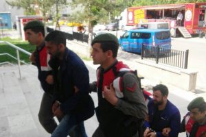 Edirne'de 66 ka&ccedil;ak g&ouml;&ccedil;men yakalandı