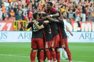 Eskişehirspor'dan farklı galibiyet