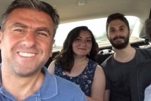 Otostopla bindikleri ara&ccedil;tan Hamza Hamzaoğlu &ccedil;ıktı