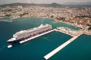 Kruvaziyer turizminde umutsuz bekleyiş